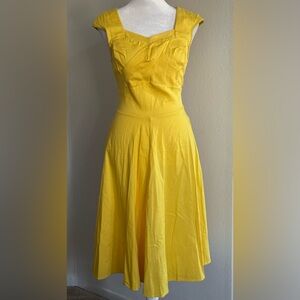 Women’s 1950s Style Sleeveless Yellow Dress